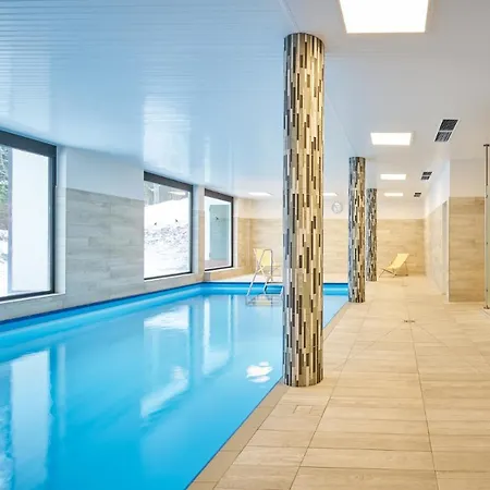 Supergemuetlich - Mitten In Der - Netflix - Mountainbike